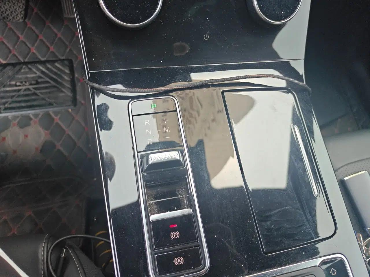 EXEED Zhuifeng 2021 Versailles Edition 1.6T DCT StarRui Version — миниатюра 15