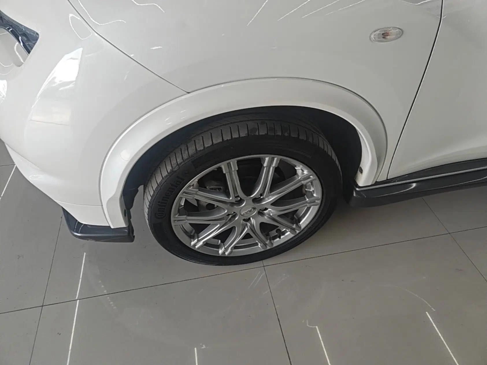 Infiniti ESQ 2014 1.6L Spontaneous Edition — миниатюра 8