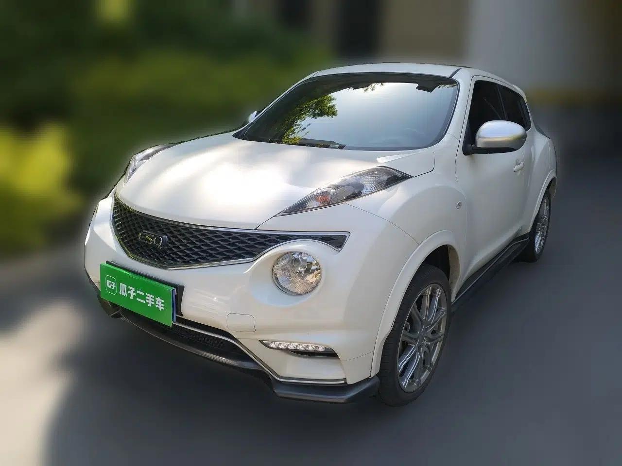 Infiniti ESQ 2014 1.6L Spontaneous Edition — миниатюра 1