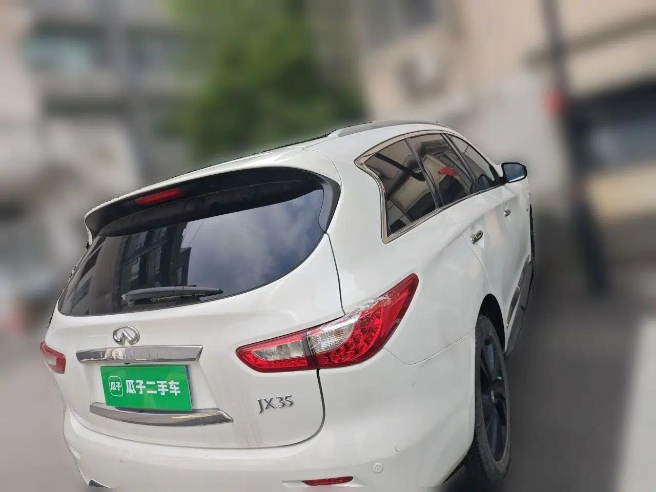 Infiniti JX 2013 JX35 Two-Wheel-Drive Excellence Edition — миниатюра 6