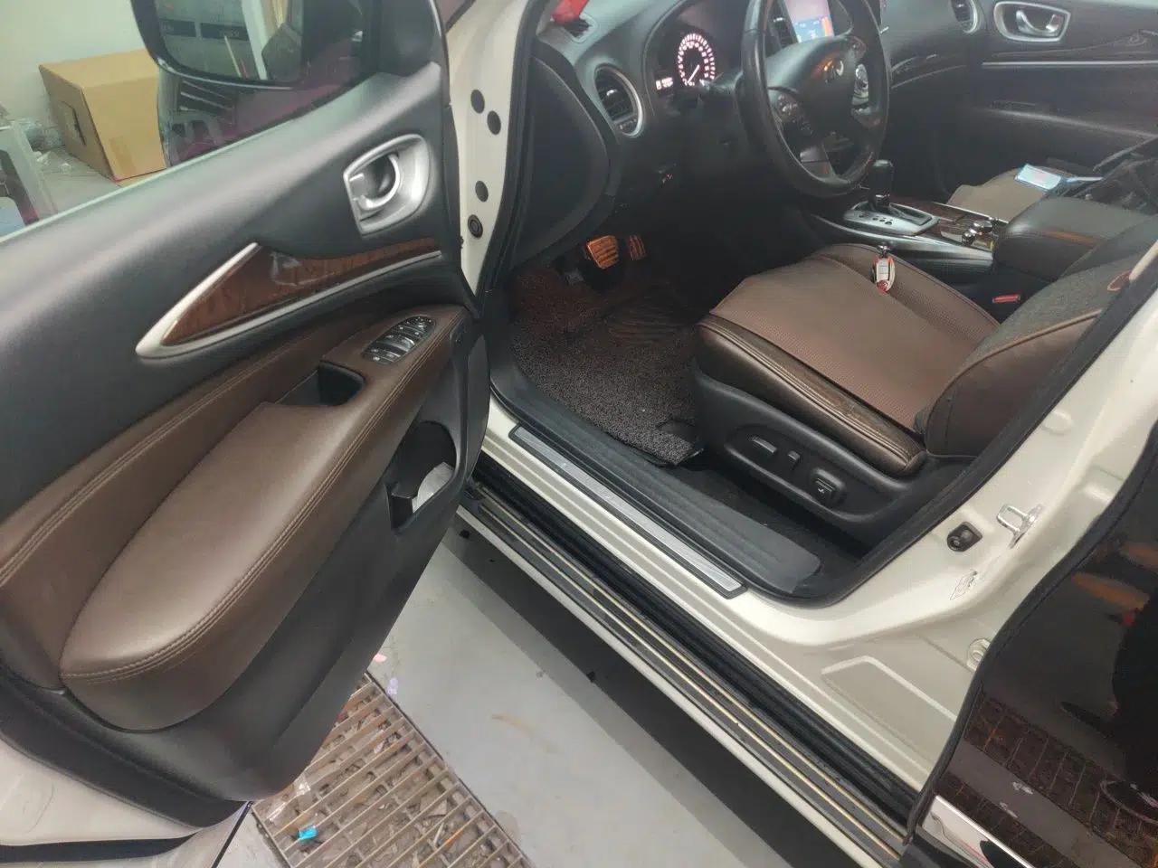 Infiniti JX 2013 JX35 Two-Wheel-Drive Excellence Edition — миниатюра 17