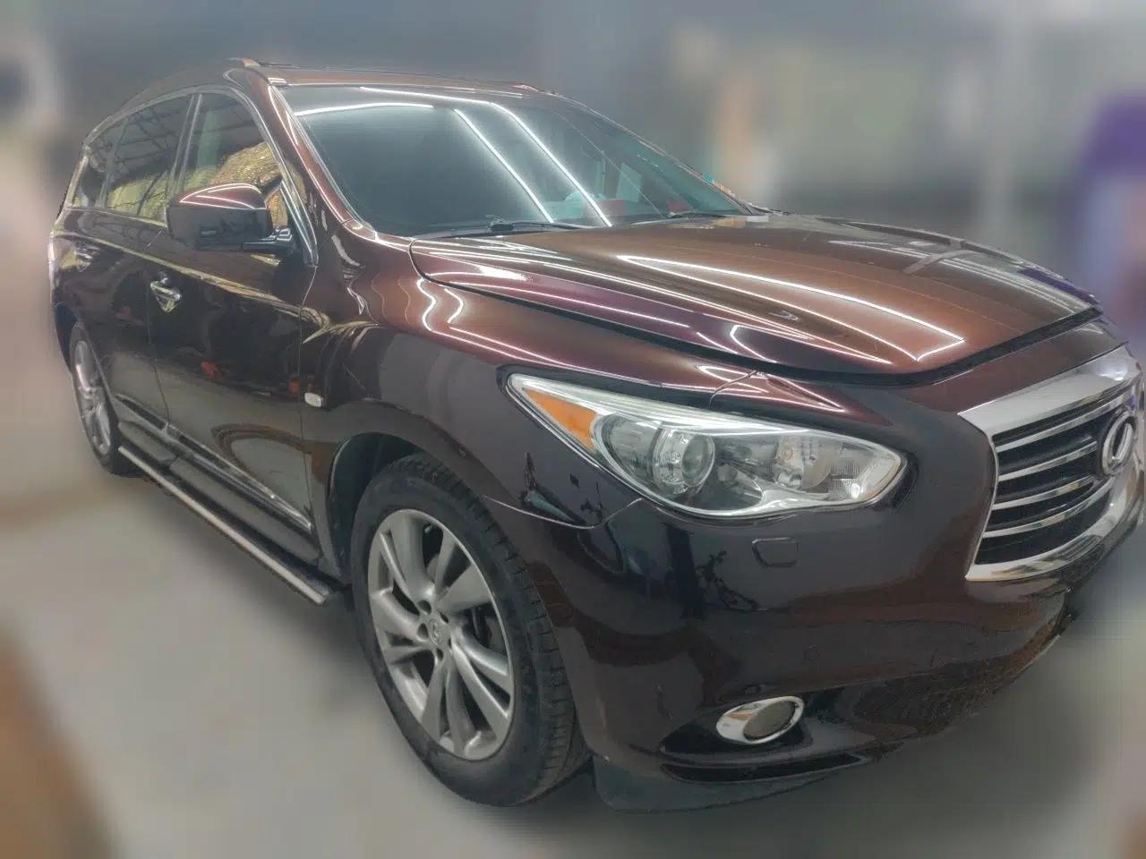 Infiniti JX 2013 JX35 Two-Wheel-Drive Excellence Edition — миниатюра 3