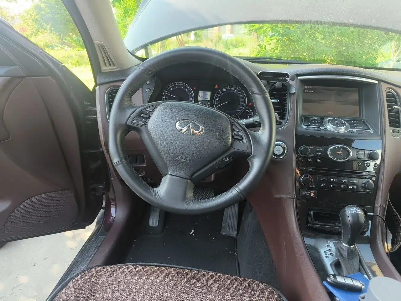 Infiniti EX 2011 EX25 Elegant Edition — миниатюра 11