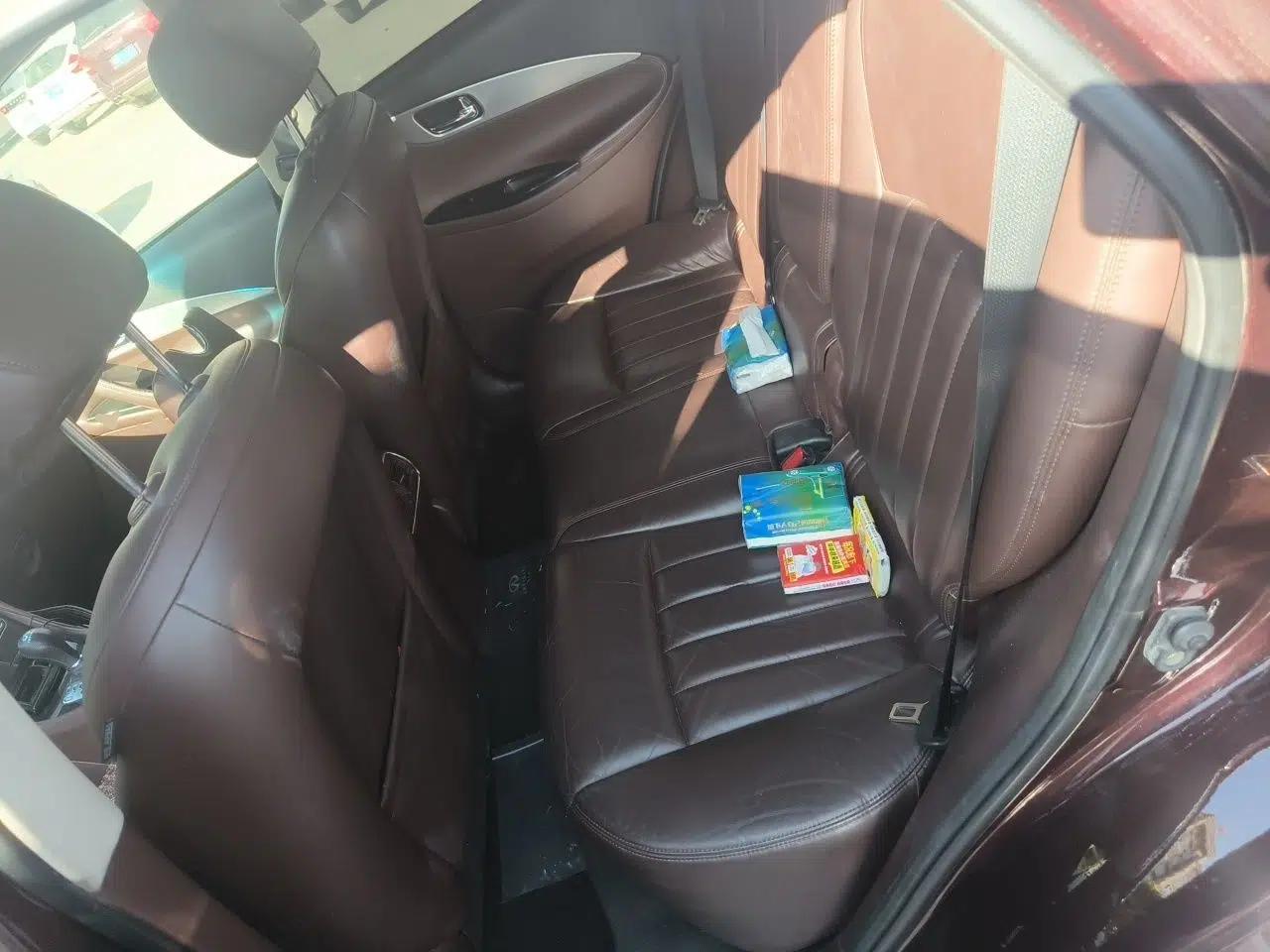 Infiniti EX 2011 EX25 Elegant Edition — миниатюра 18