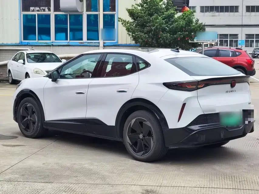 Volkswagen ID.UNYX 2025 Pure Model — миниатюра 4
