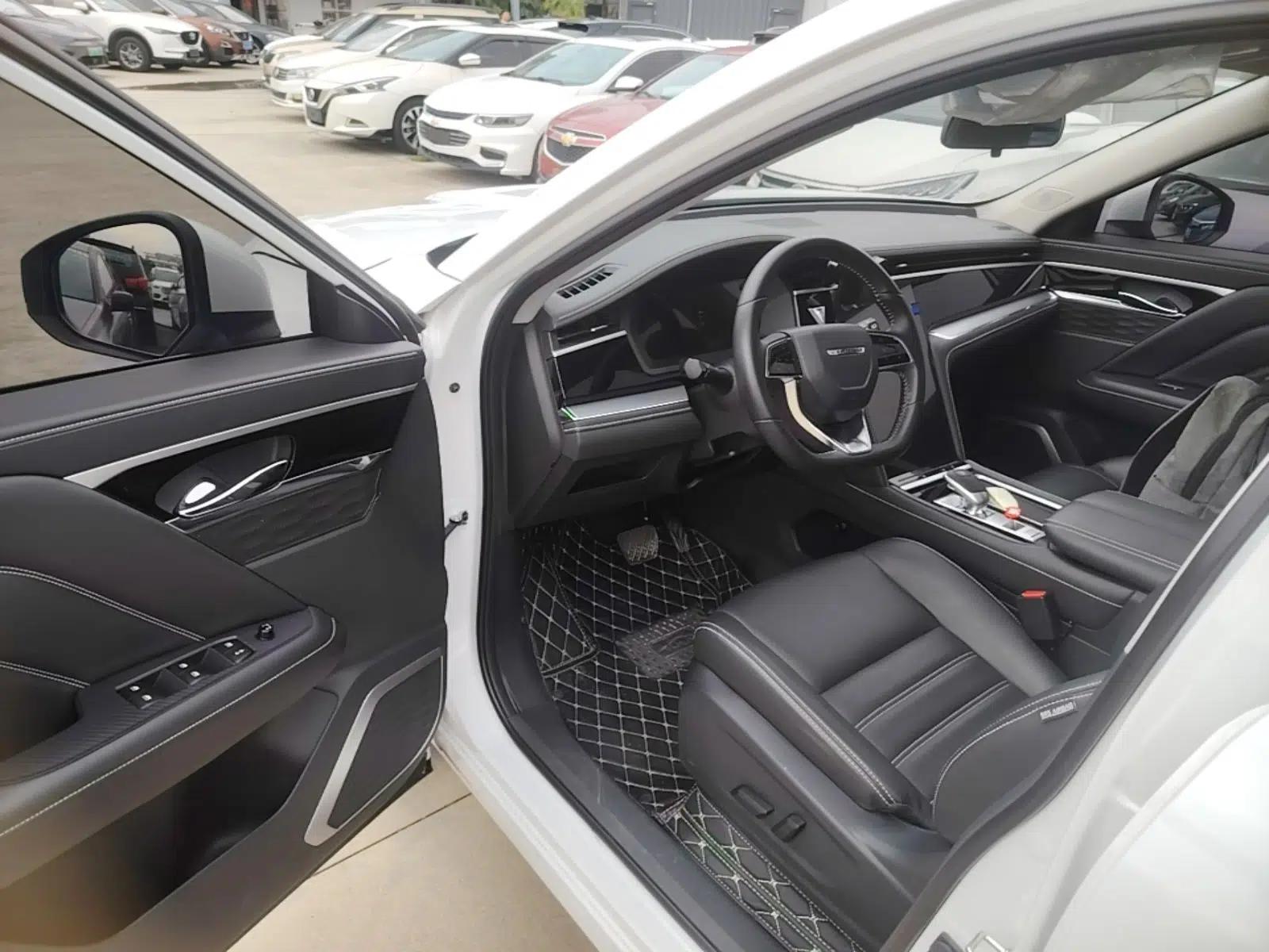 Venucia Star 2023 260T Starful Achievement Edition Pro — миниатюра 19