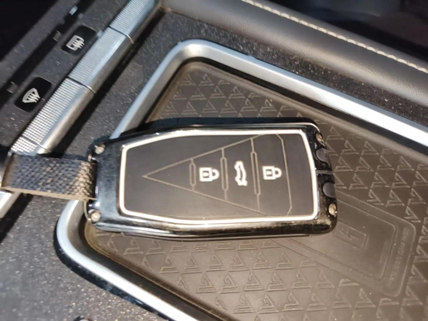 Venucia Star 2020 260T Automatic 48V Mild Hybrid Turbocharged Starry Edition — миниатюра 22