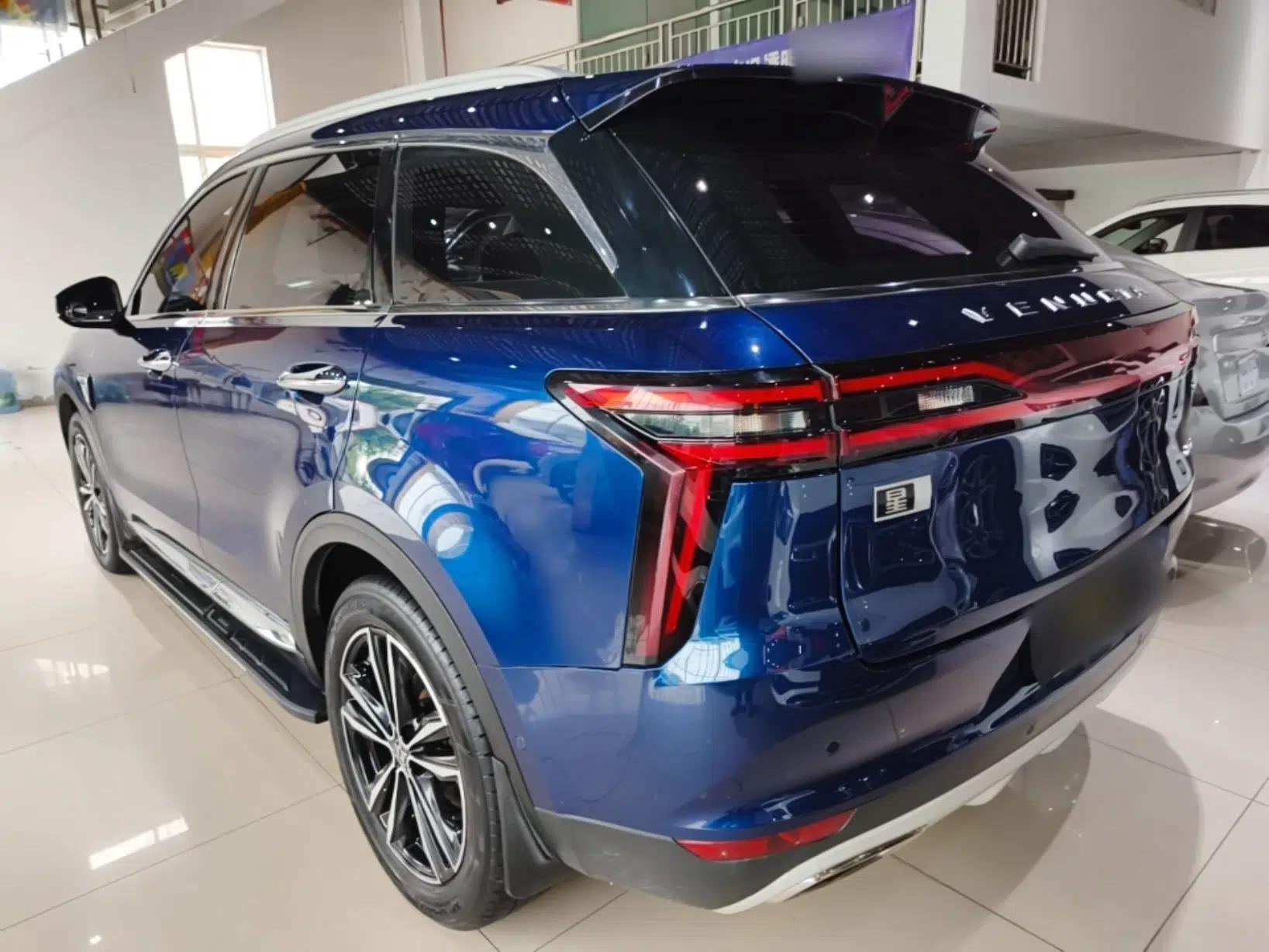 Venucia Star 2020 260T Automatic 48V Mild Hybrid Turbocharged Starry Edition — миниатюра 7