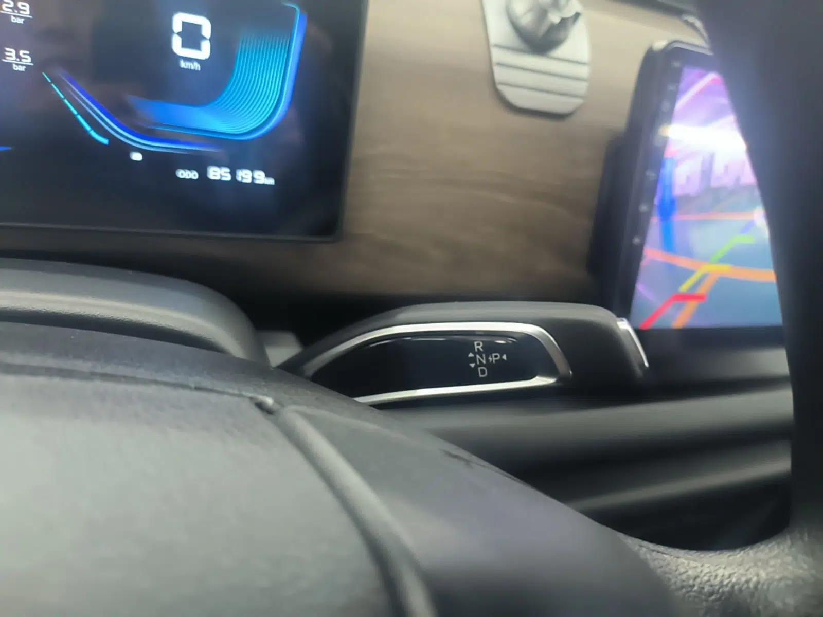 Ruichi EC75 2025 Model Passenger Vehicle Smart Driving Ultra-Charging Edition, Pioneer Type I, 52.16 kWh — миниатюра 17