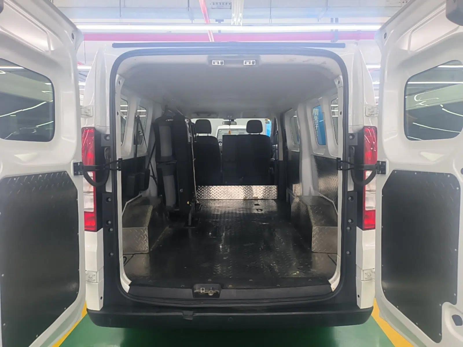 Ruichi EC75 2025 Model Passenger Vehicle Smart Driving Ultra-Charging Edition, Pioneer Type I, 52.16 kWh — миниатюра 22