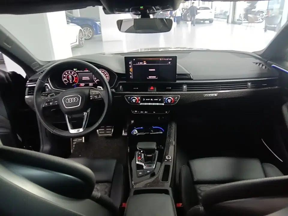 Audi RS 5 2022 RS 5 2.9T Sportback Dark Gold Edition — миниатюра 13