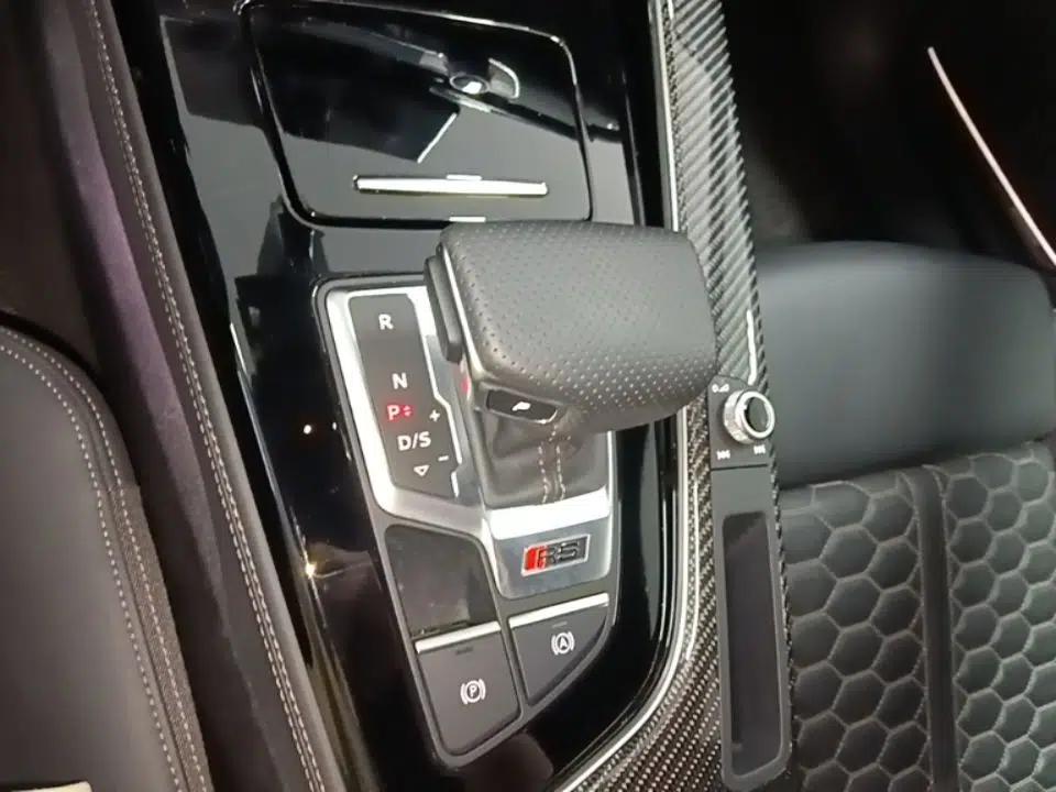 Audi RS 5 2022 RS 5 2.9T Sportback Dark Gold Edition — миниатюра 17