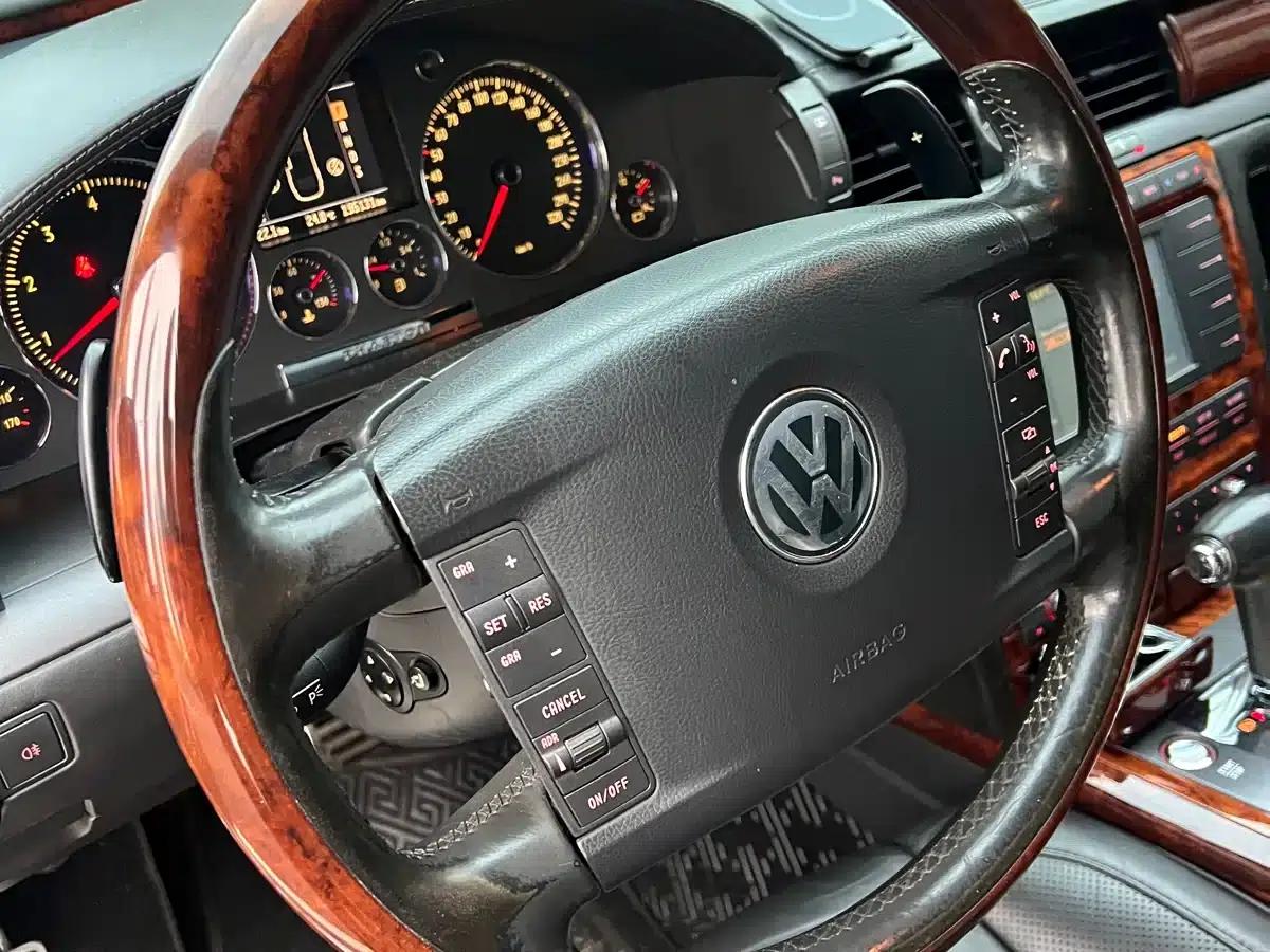 Phaeton 2005 4.2 V8 Luxury Edition — миниатюра 21