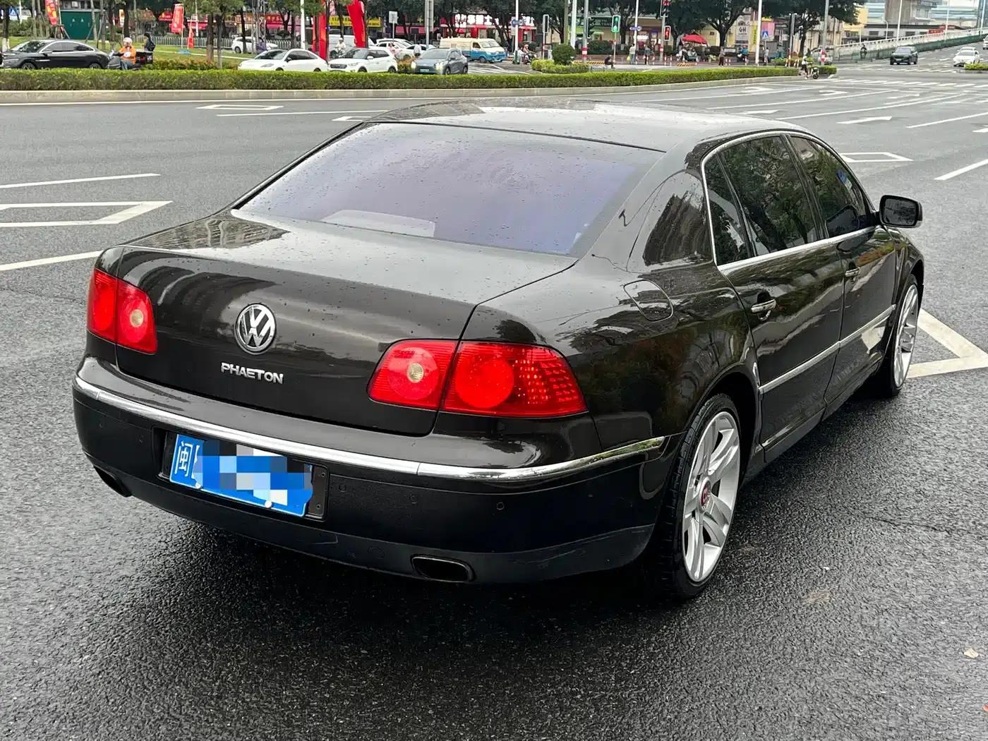 Phaeton 2005 4.2 V8 Luxury Edition — миниатюра 4
