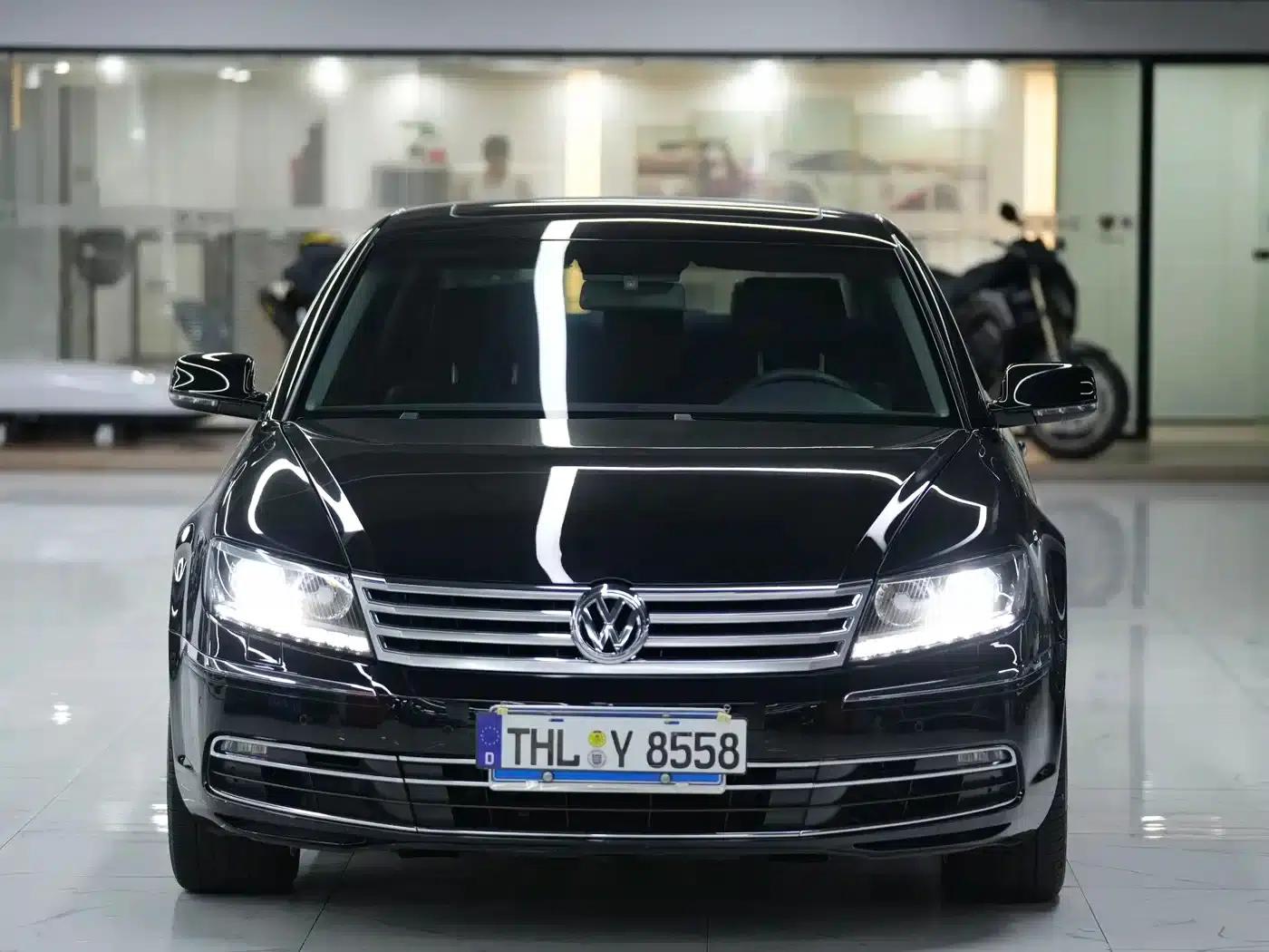 Phaeton 2015 3.0L Exclusive Edition — миниатюра 2