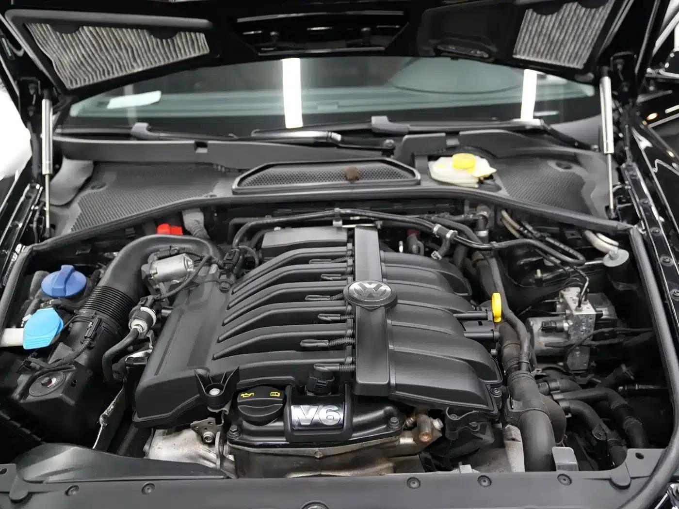 Phaeton 2015 3.0L Exclusive Edition — миниатюра 17