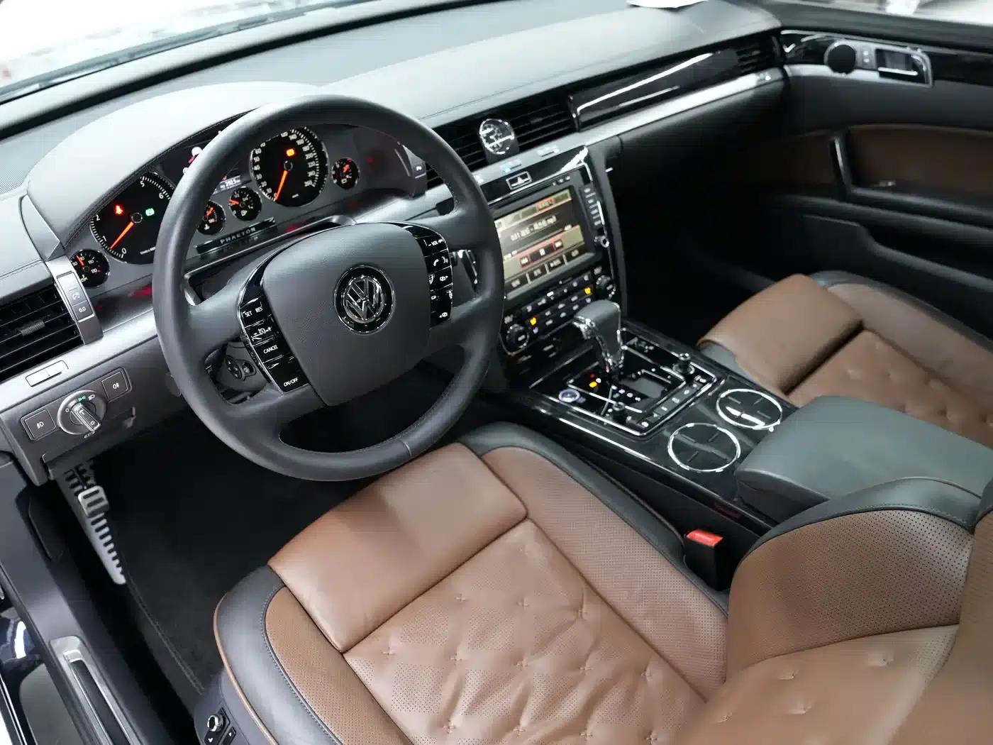 Phaeton 2015 3.0L Exclusive Edition — миниатюра 25