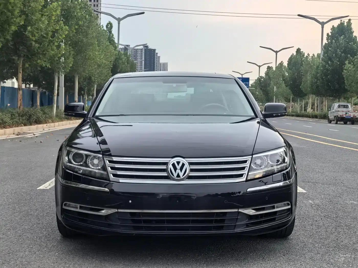 Phaeton 2011 3.6L V6 5-seater Extended Business Edition — миниатюра 2