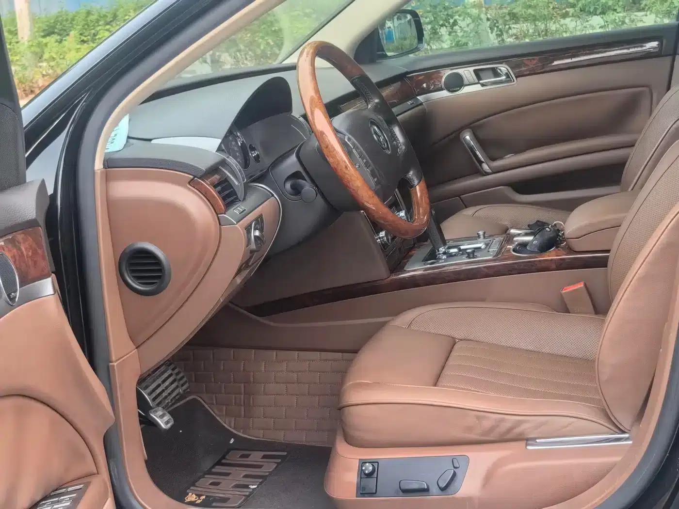 Phaeton 2011 3.6L V6 5-seater Extended Business Edition — миниатюра 4