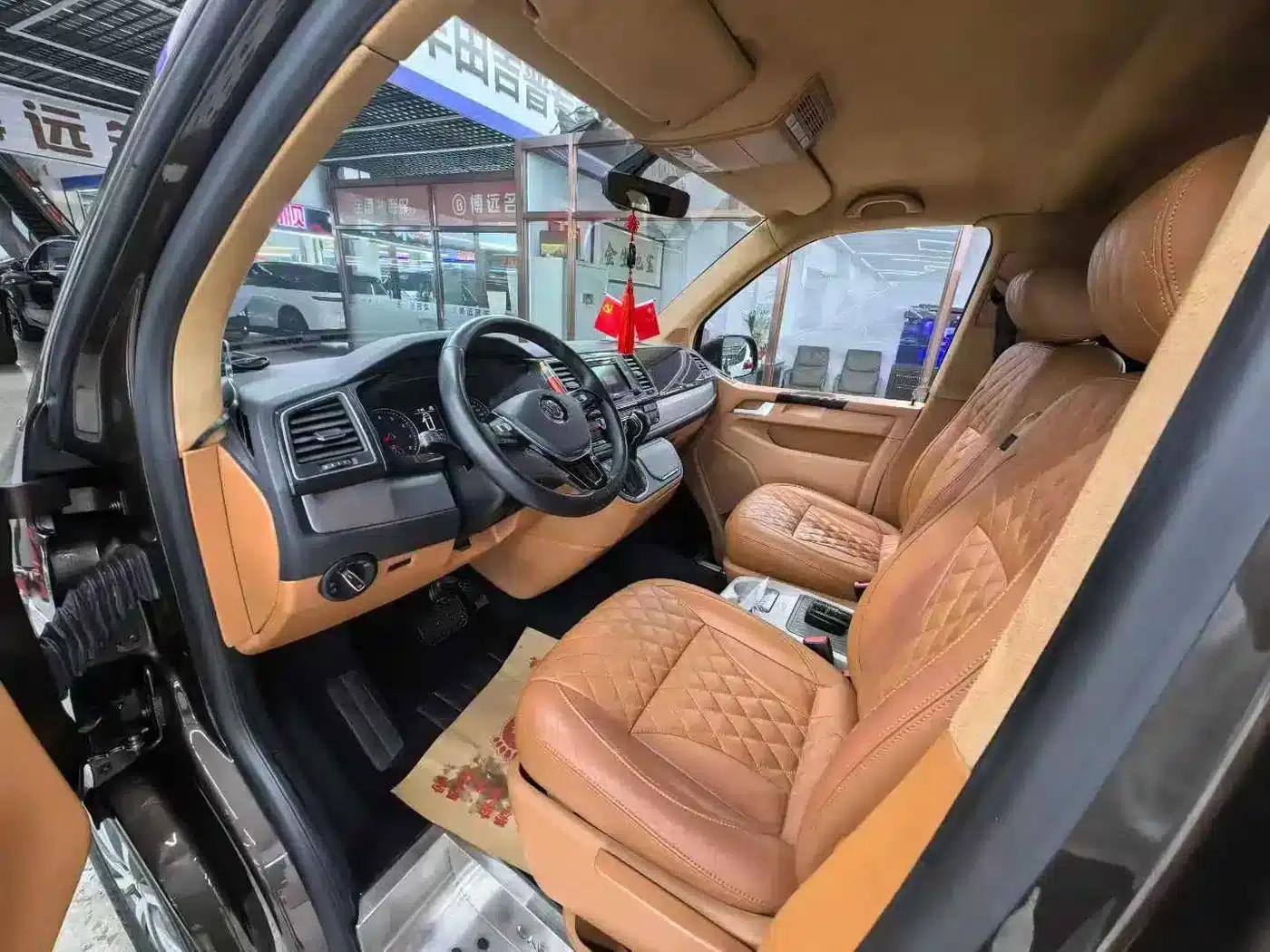 Caravelle 2017 2.0TSI 4WD Luxury 7-Seater — миниатюра 3