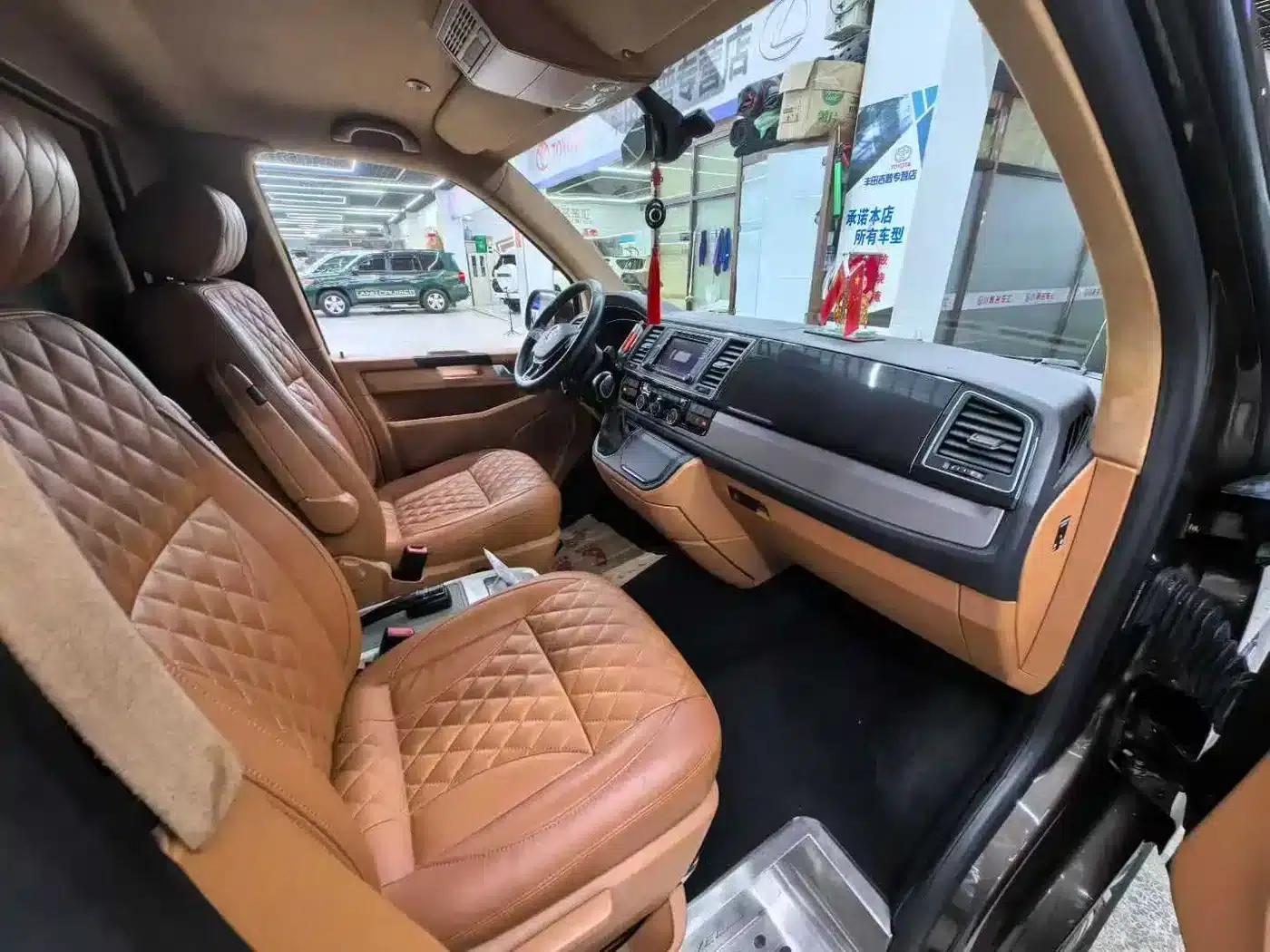 Caravelle 2017 2.0TSI 4WD Luxury 7-Seater — миниатюра 4