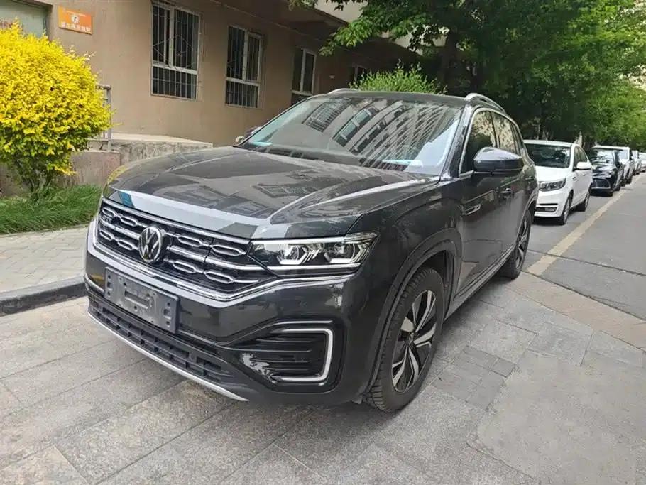 Tayron GTE Plug-in Hybrid 2020 1.4T Premium Edition — миниатюра 1
