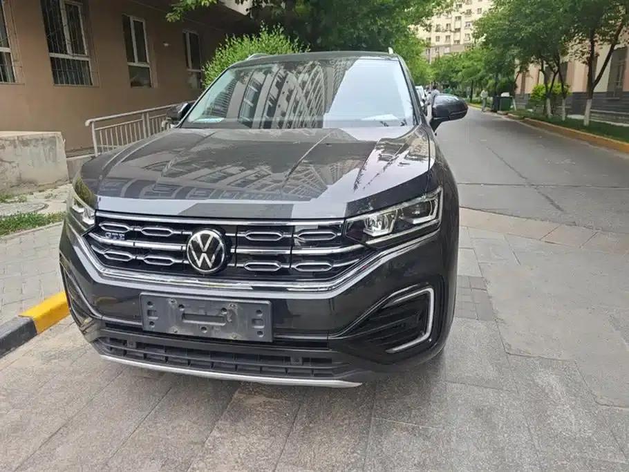 Tayron GTE Plug-in Hybrid 2020 1.4T Premium Edition — миниатюра 2