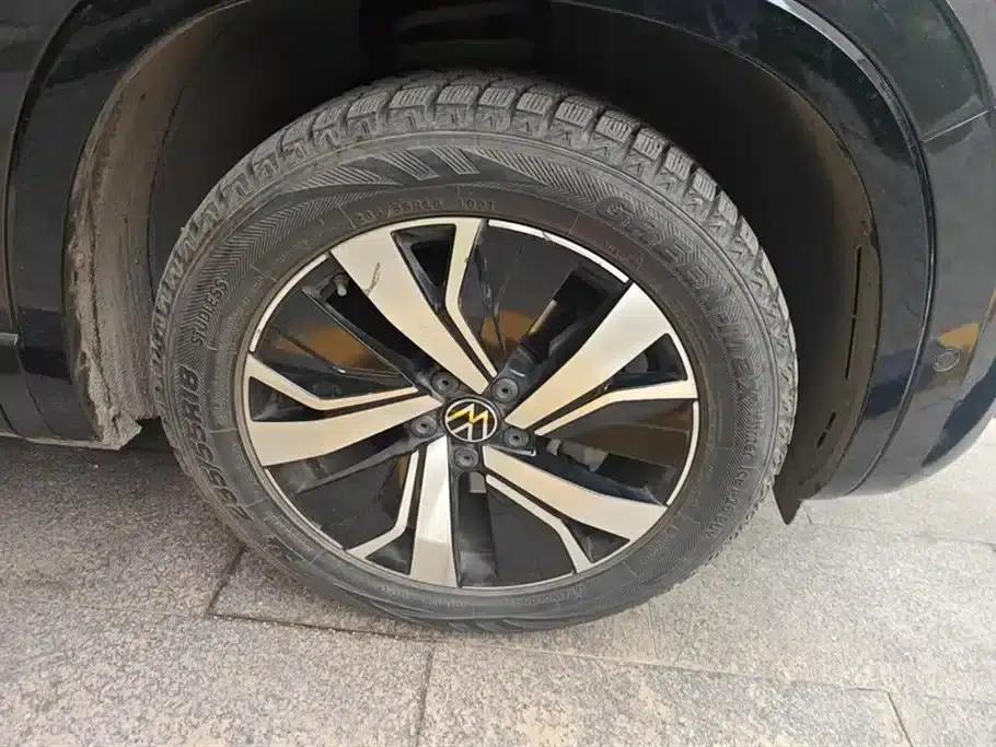 Tayron GTE Plug-in Hybrid 2020 1.4T Premium Edition — миниатюра 6