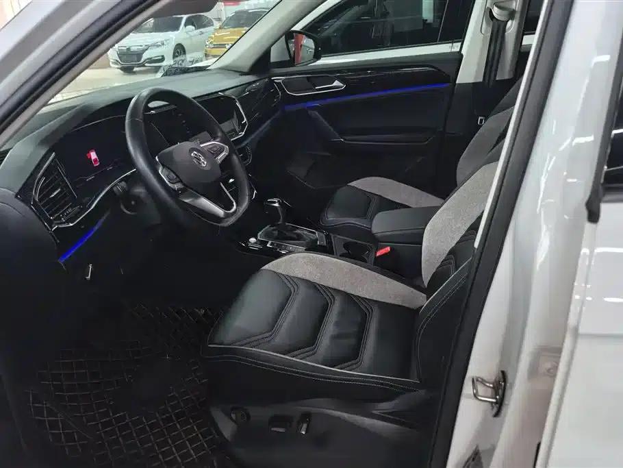Tayron GTE Plug-in Hybrid 2020 1.4T Luxury Edition — миниатюра 9