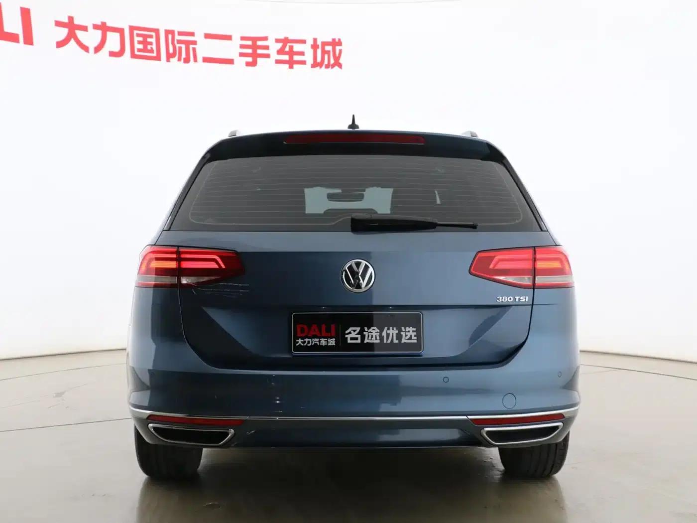 Passat Variant 2018 380TSI 2WD Comfortline — миниатюра 6