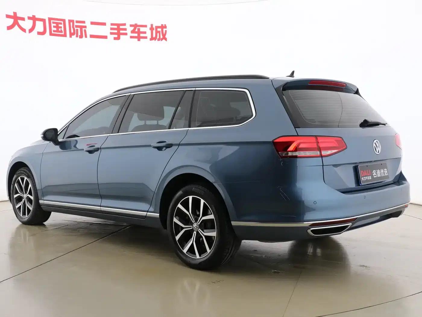 Passat Variant 2018 380TSI 2WD Comfortline — миниатюра 7