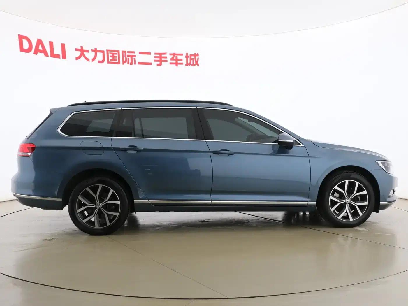 Passat Variant 2018 380TSI 2WD Comfortline — миниатюра 8