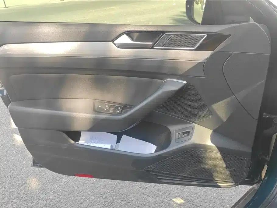 Passat Variant 2021 2.0T Comfortline — миниатюра 7