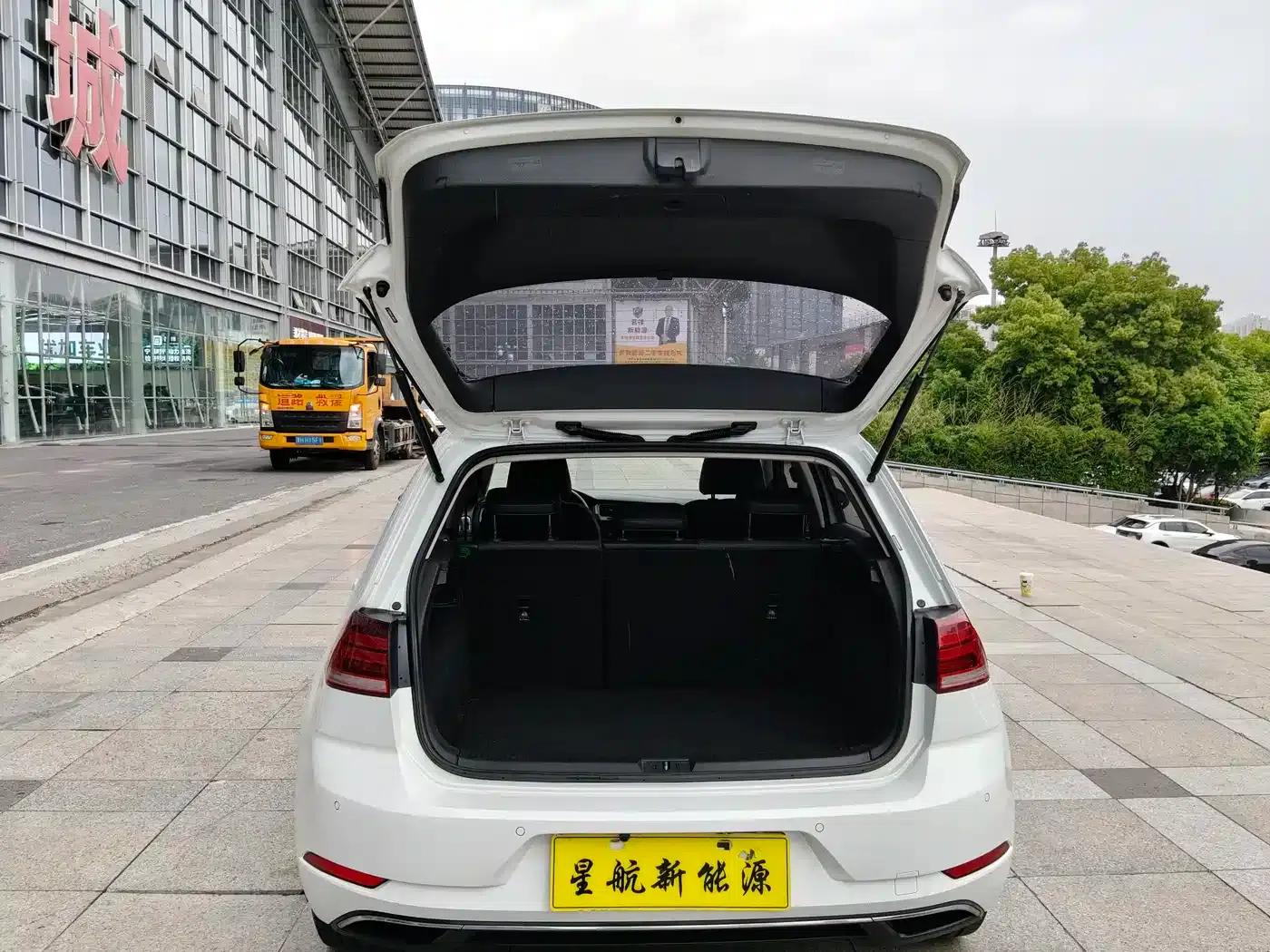 2020 Golf EV — миниатюра 9