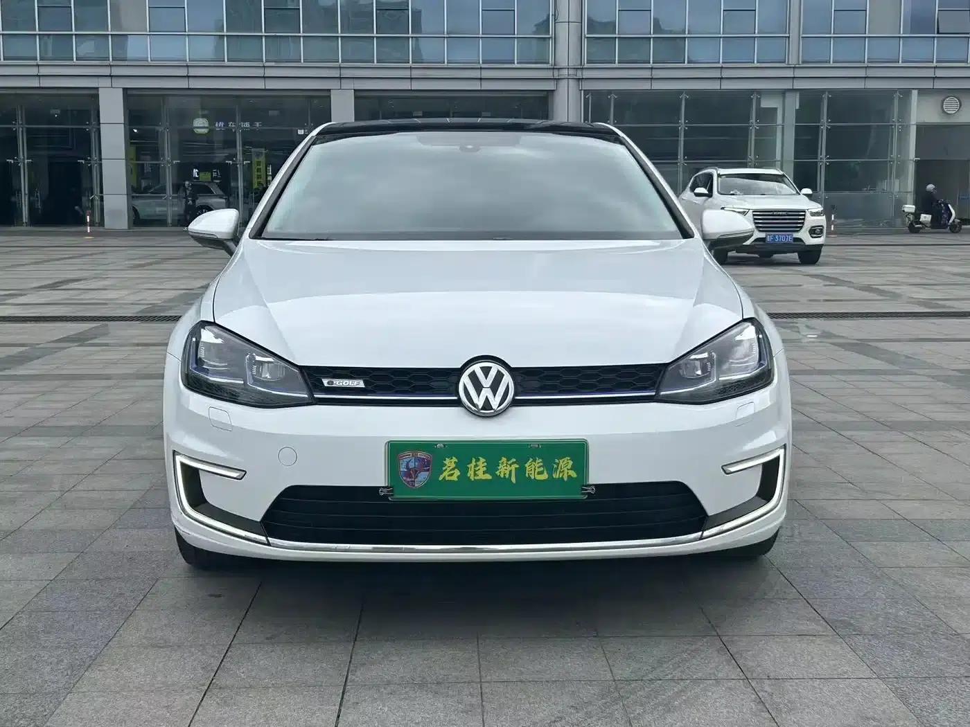2020 Golf EV — миниатюра 2