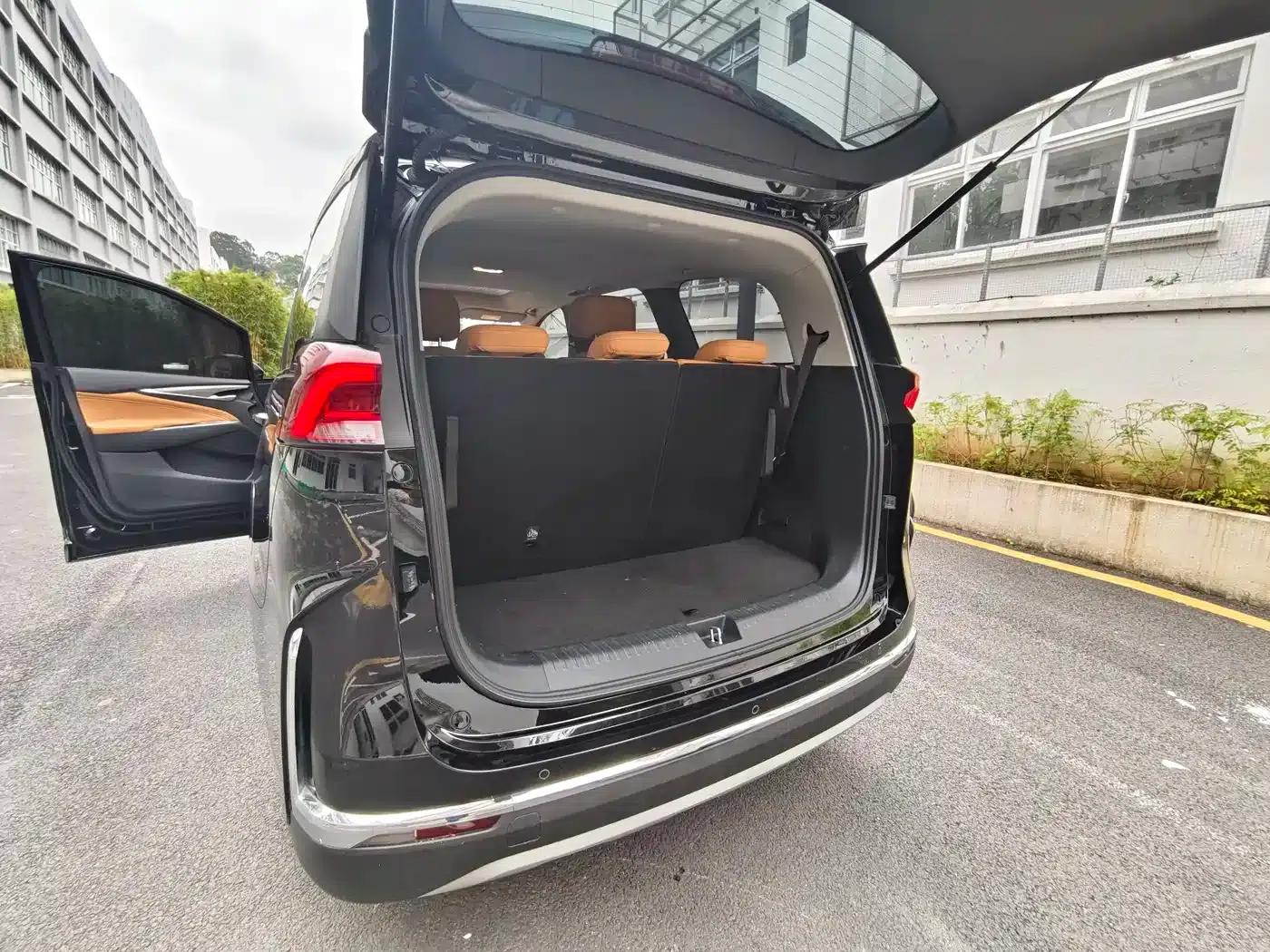 Maxus G50 Plug-in Hybrid 2025 Navigator Edition — миниатюра 12