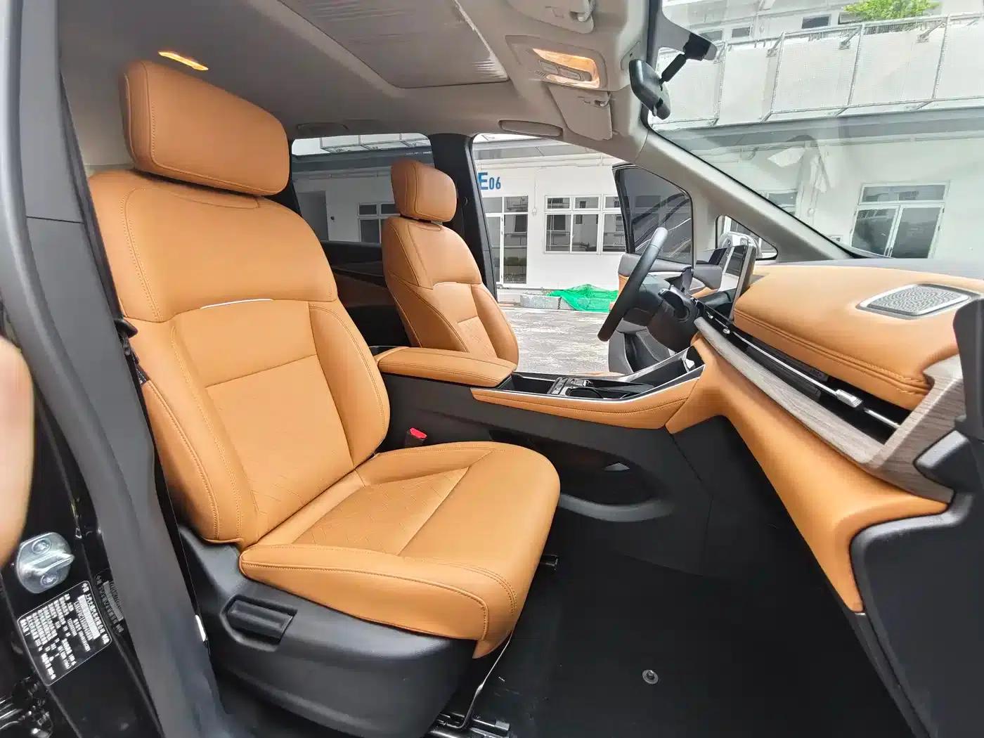 Maxus G50 Plug-in Hybrid 2025 Navigator Edition — миниатюра 14
