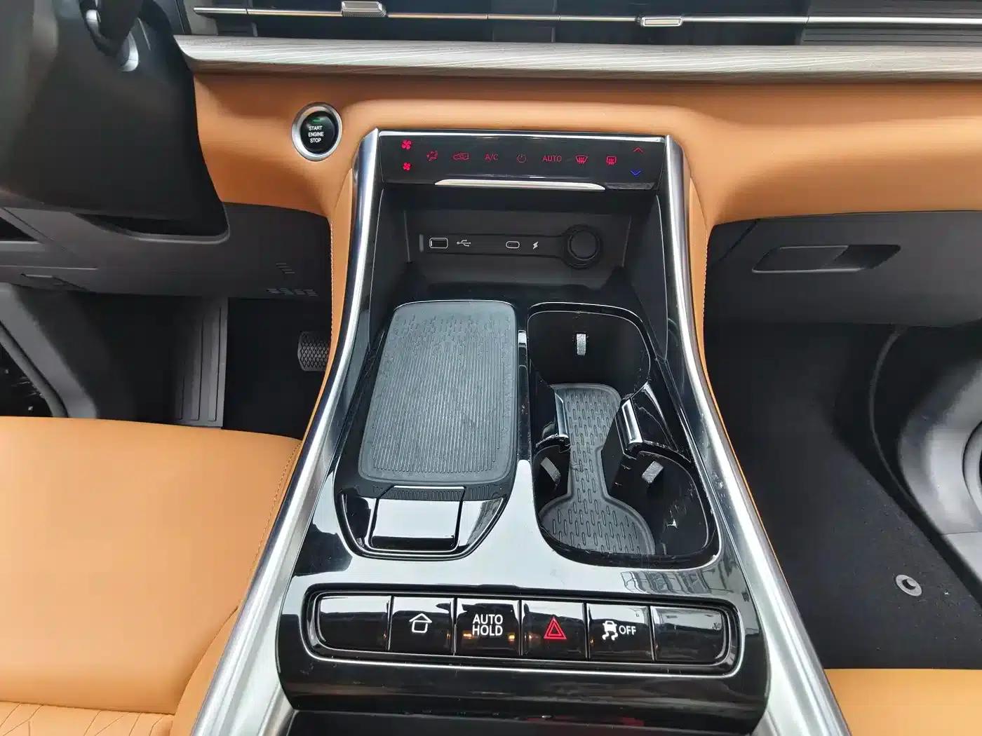 Maxus G50 Plug-in Hybrid 2025 Navigator Edition — миниатюра 15