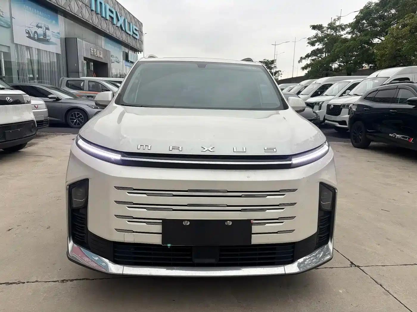 Maxus G50 Plug-in Hybrid 2025 Navigator Edition — миниатюра 2