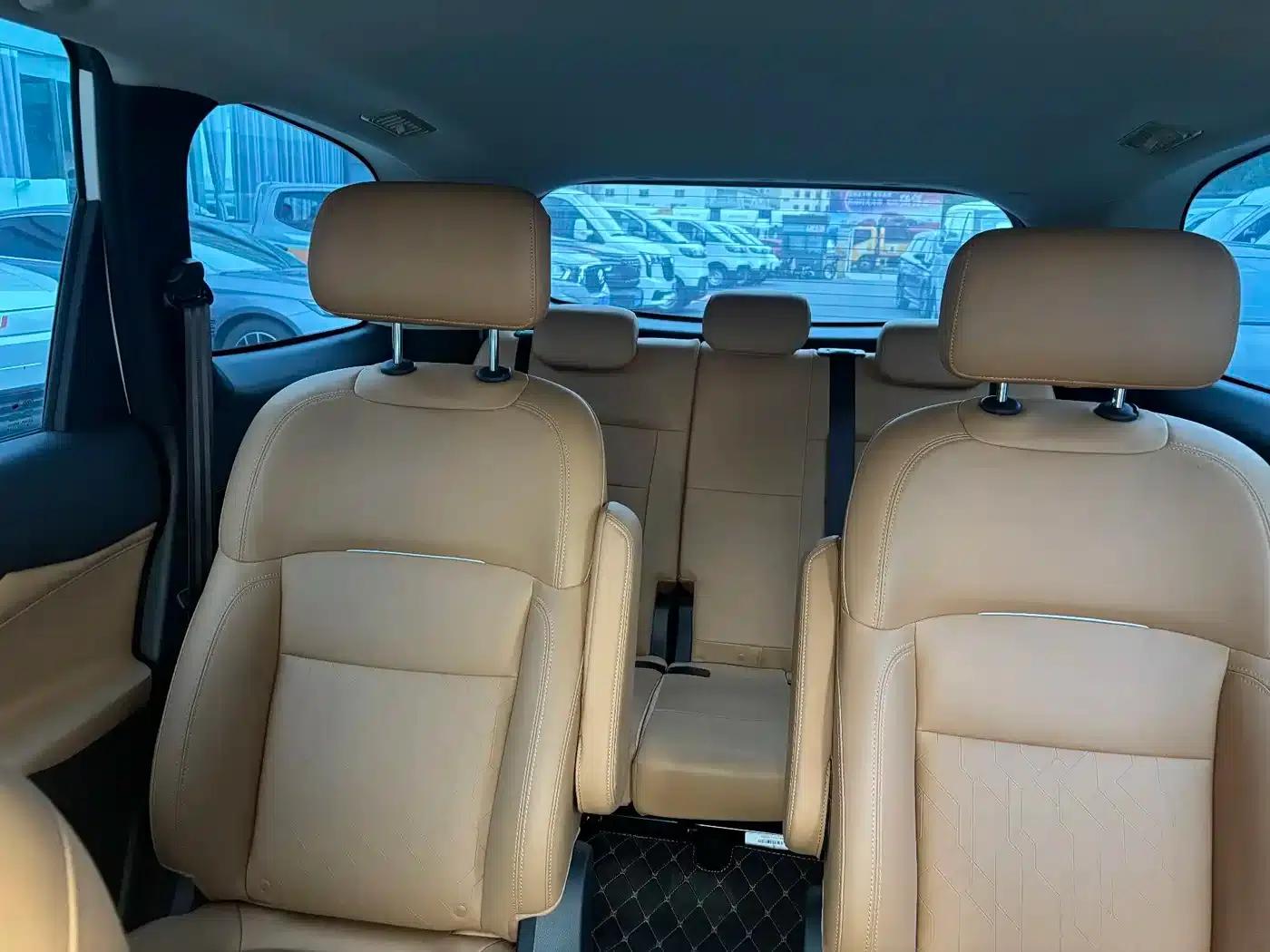 Maxus G50 Plug-in Hybrid 2025 Navigator Edition — миниатюра 13