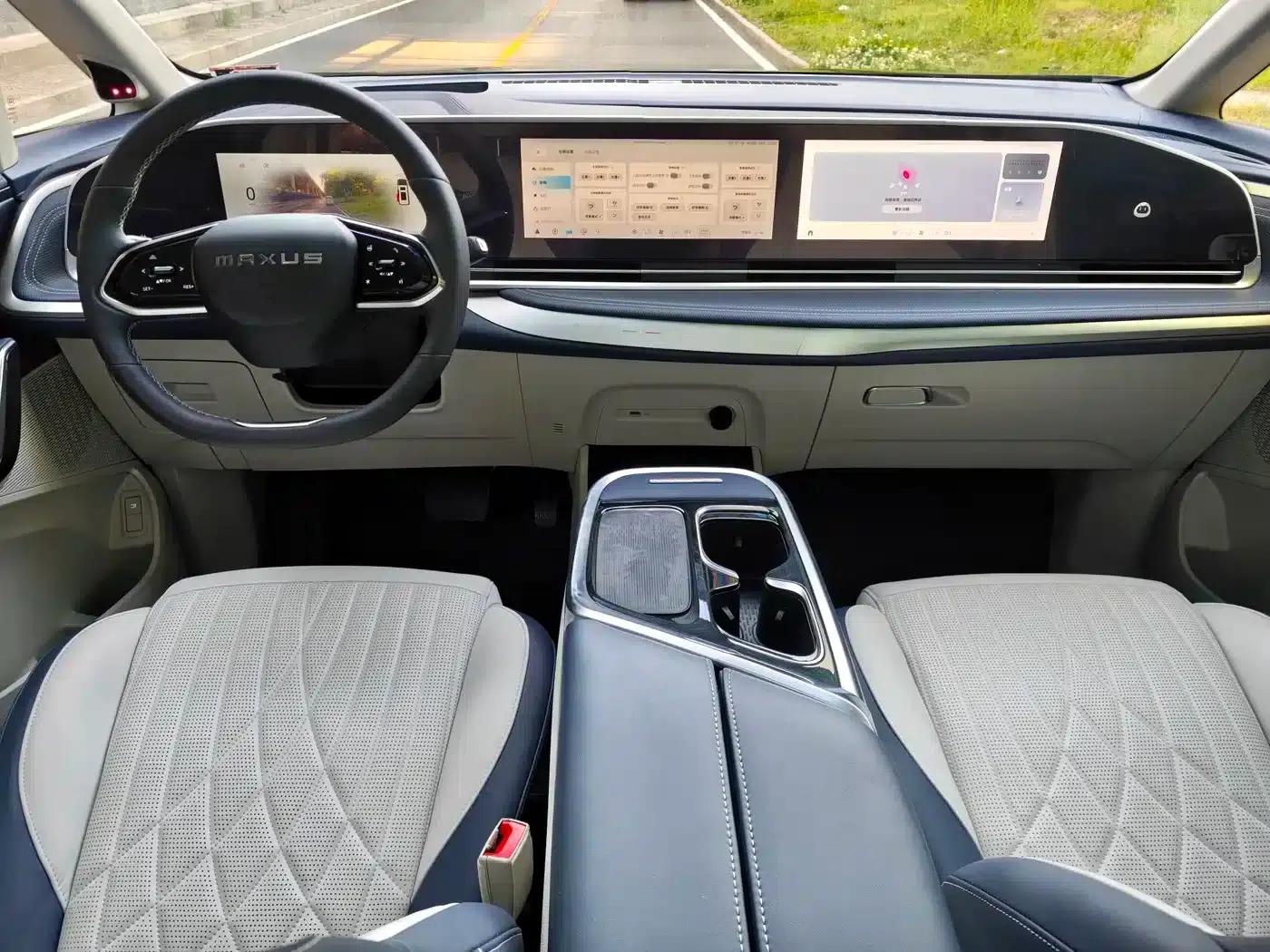 Maxus G90 2023 2.0T Interstellar 7-Seater Edition — миниатюра 13
