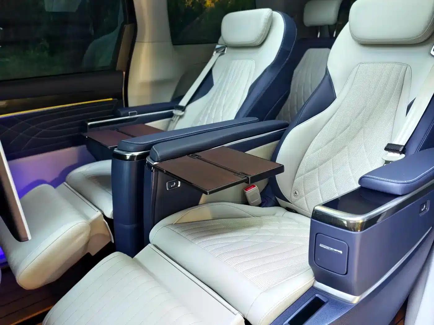 Maxus G90 2023 2.0T Interstellar 7-Seater Edition — миниатюра 16