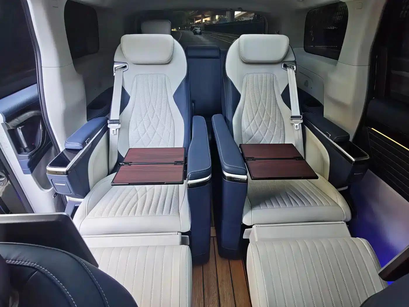 Maxus G90 2023 2.0T Interstellar 7-Seater Edition — миниатюра 24