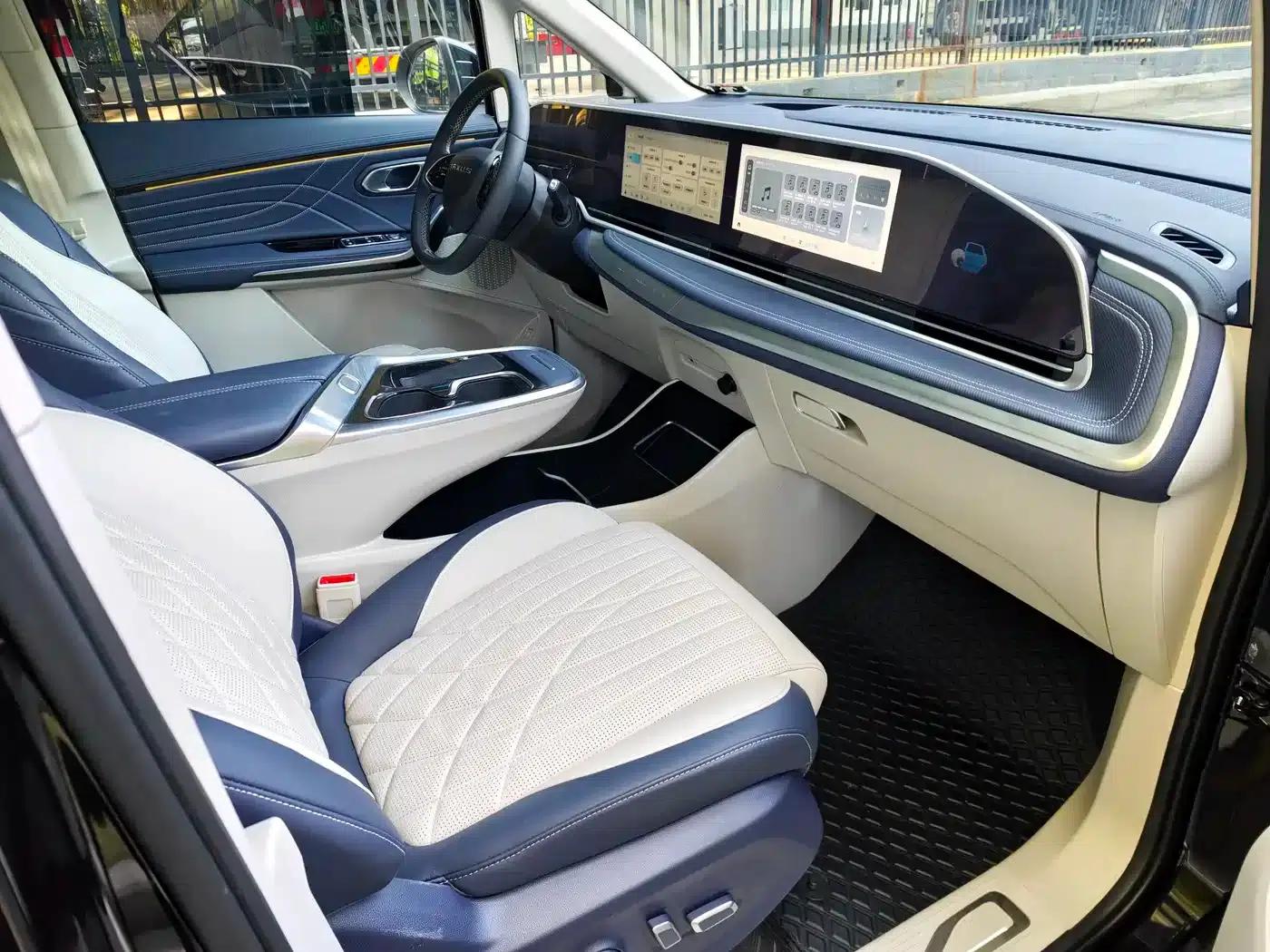 Maxus G90 2023 2.0T Interstellar 7-Seater Edition — миниатюра 26