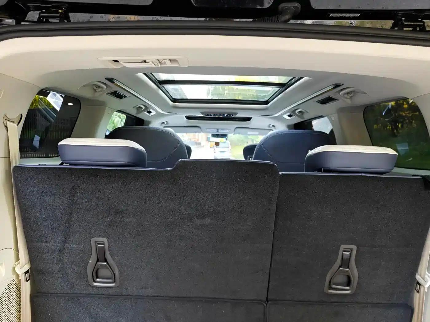 Maxus G90 2023 2.0T Interstellar 7-Seater Edition — миниатюра 30