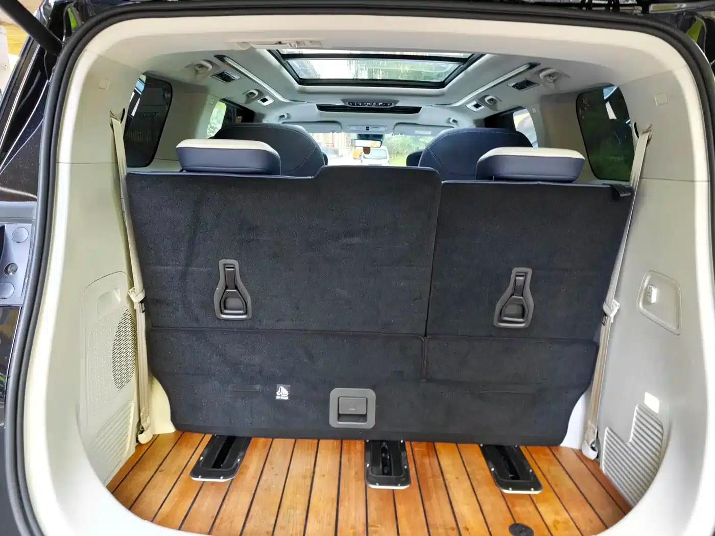 Maxus G90 2023 2.0T Interstellar 7-Seater Edition — миниатюра 31