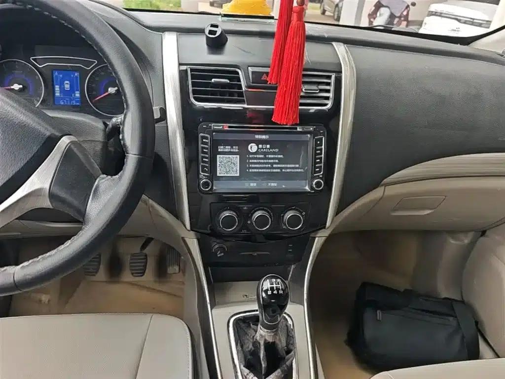 Fengxing S500 2016 Model 1.5L Manual Comfort — миниатюра 13