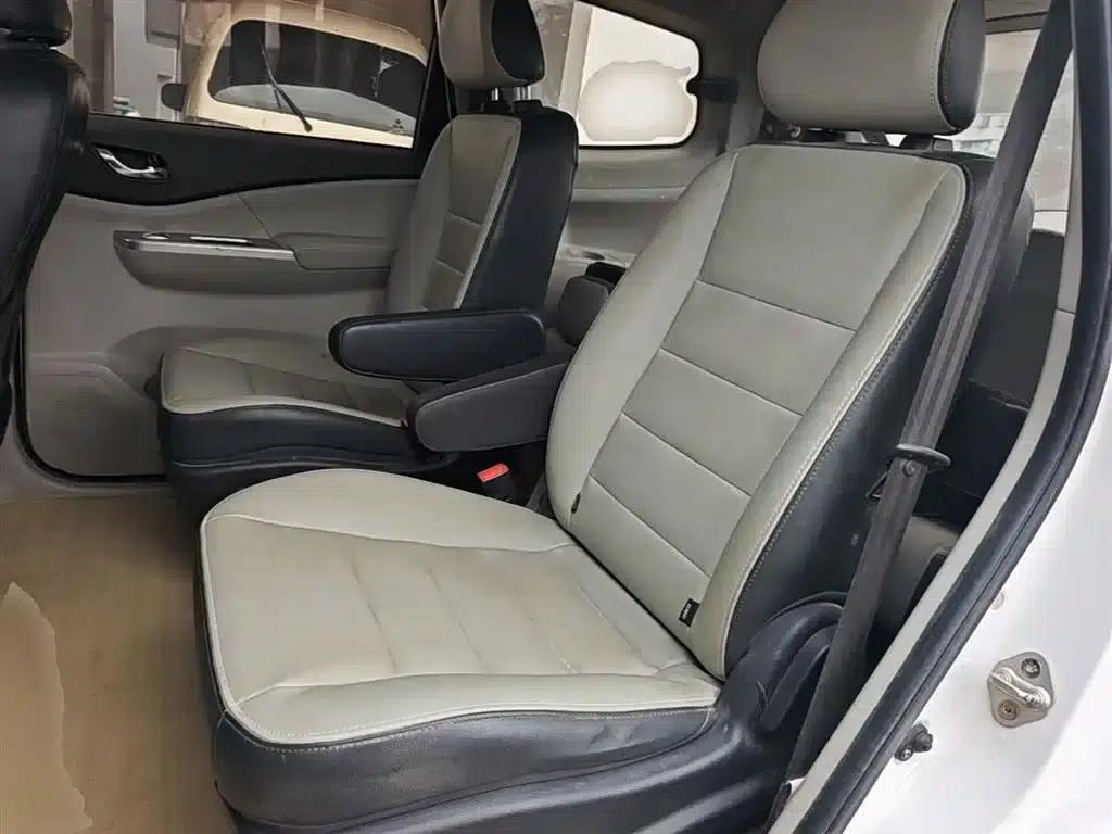 Fengxing S500 2016 Model 1.5L Manual Comfort — миниатюра 17