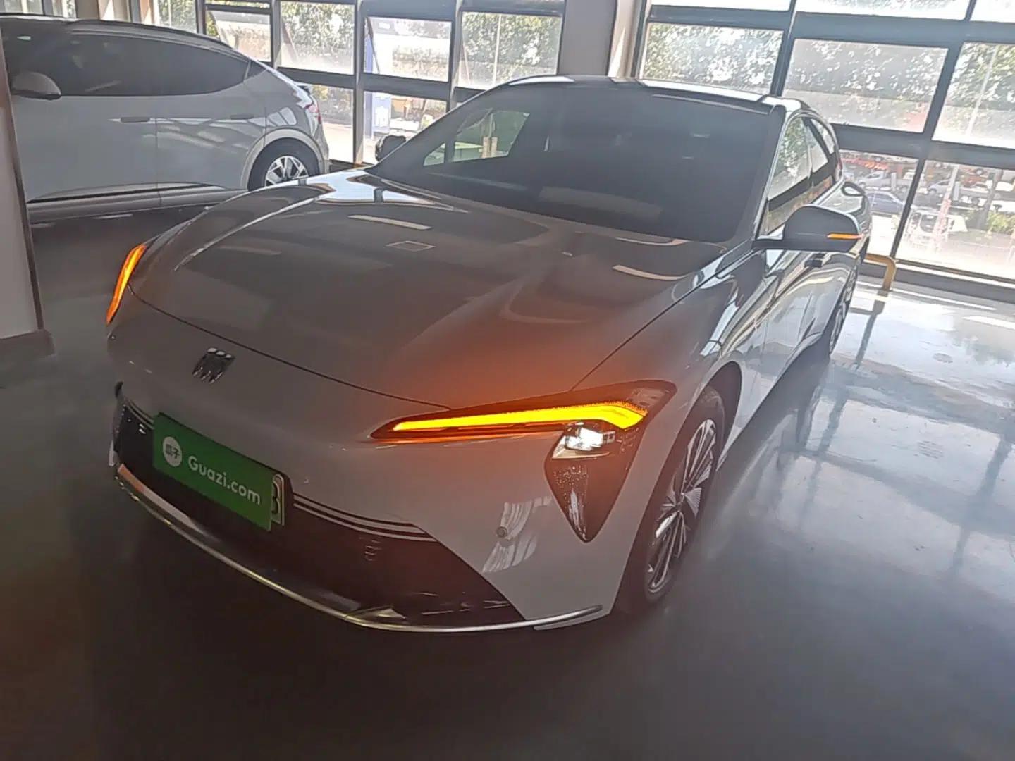 Buick L7 2025 Model Prestige Edition — миниатюра 1