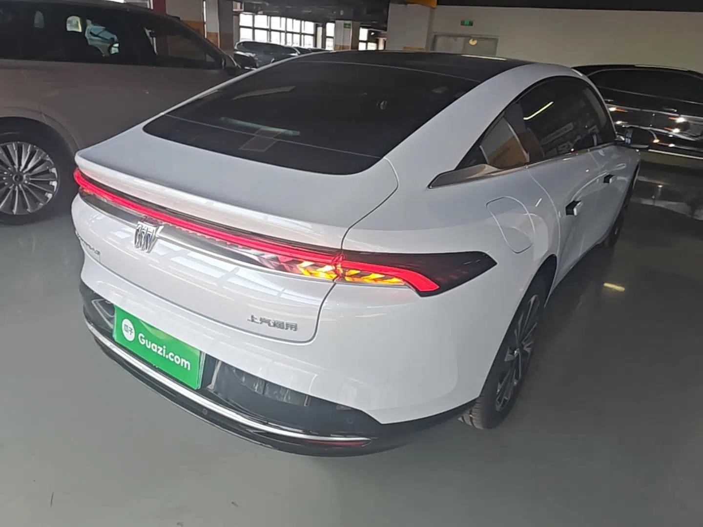 Buick L7 2025 Model Prestige Edition — миниатюра 6